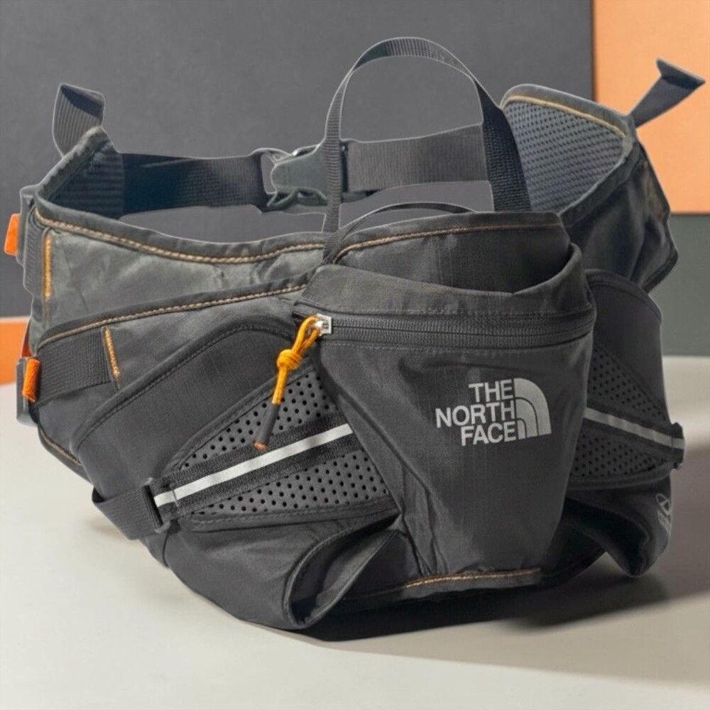NEW North Face Flight Series Fanny Pack Hiking Bike Drink Holder Waist Bag Gray